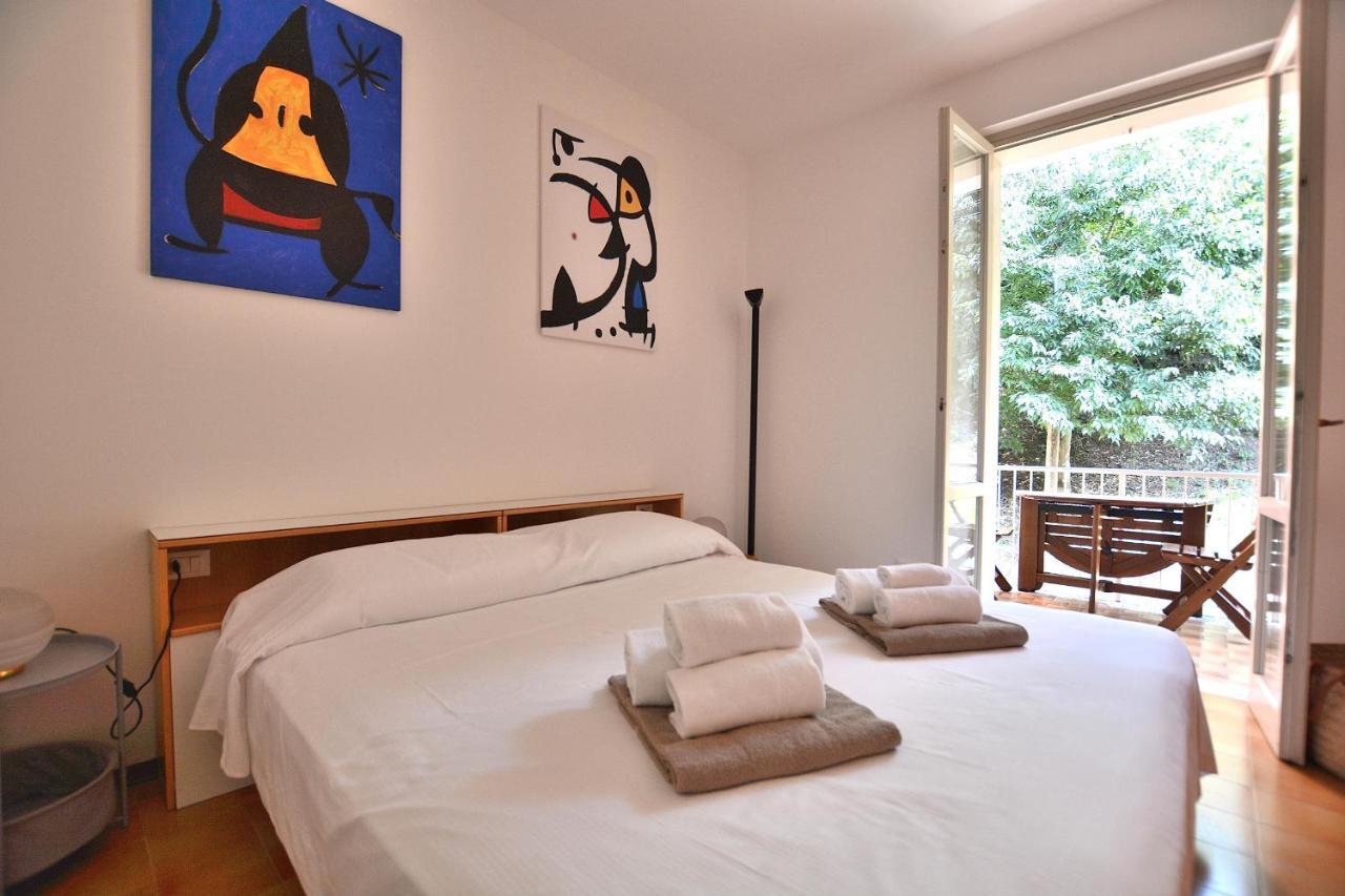 Apartment Joan Miro With Pool Bardolino Dış mekan fotoğraf